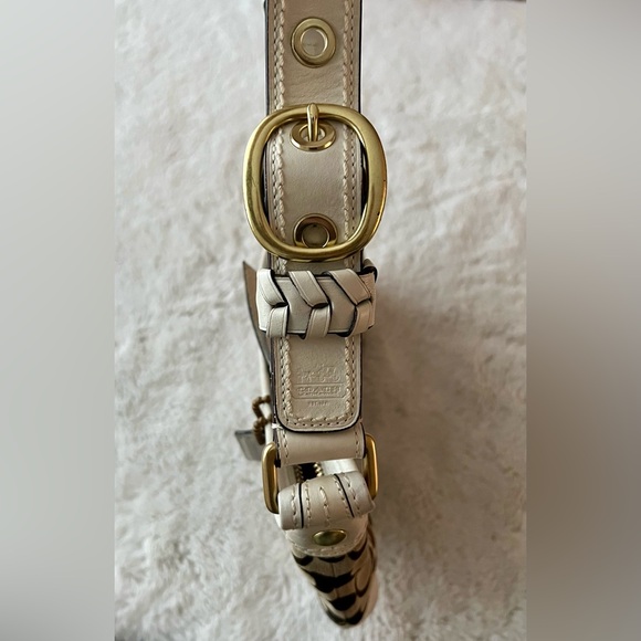 Vintage Canvas Coach Logo Shoulder Bag - Picture 5 of 11